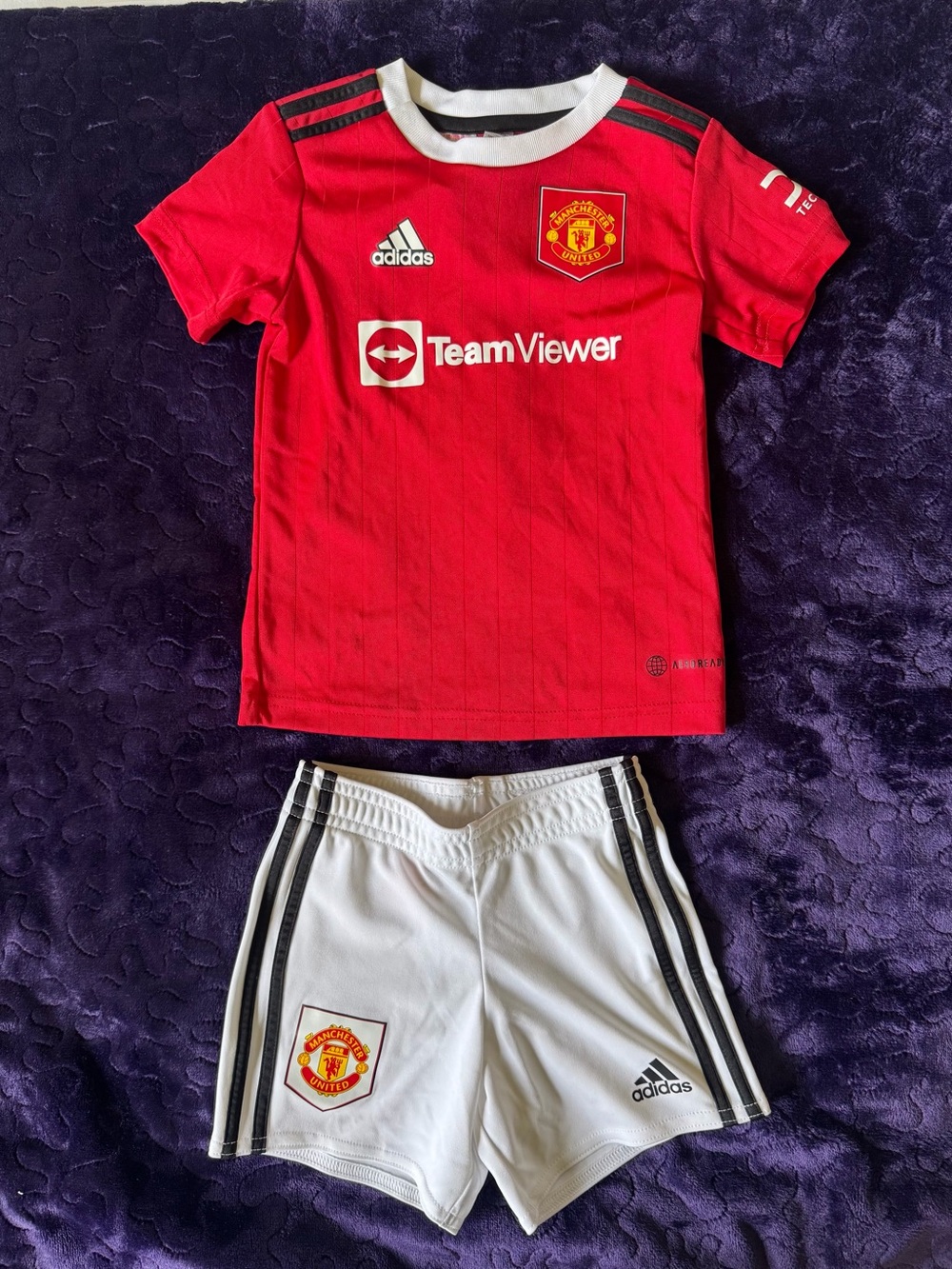 adidas Kids Red Manchester United Replica Jersey and White Shorts Set